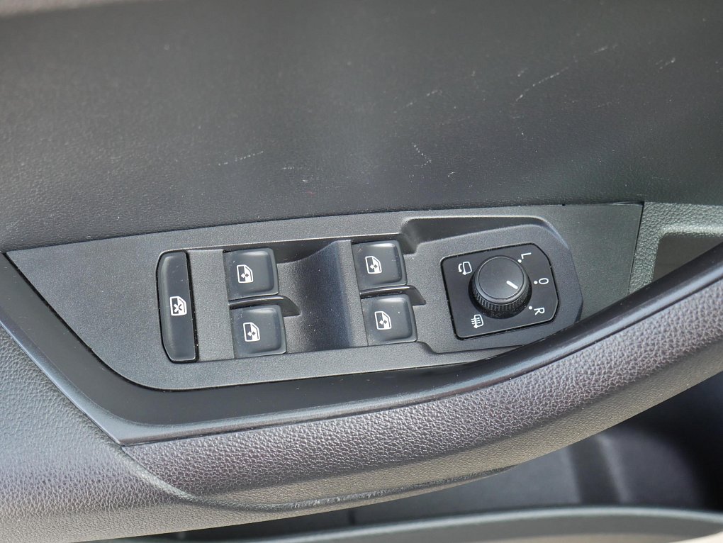 Škoda Karoq 1.6 TDi Soleil