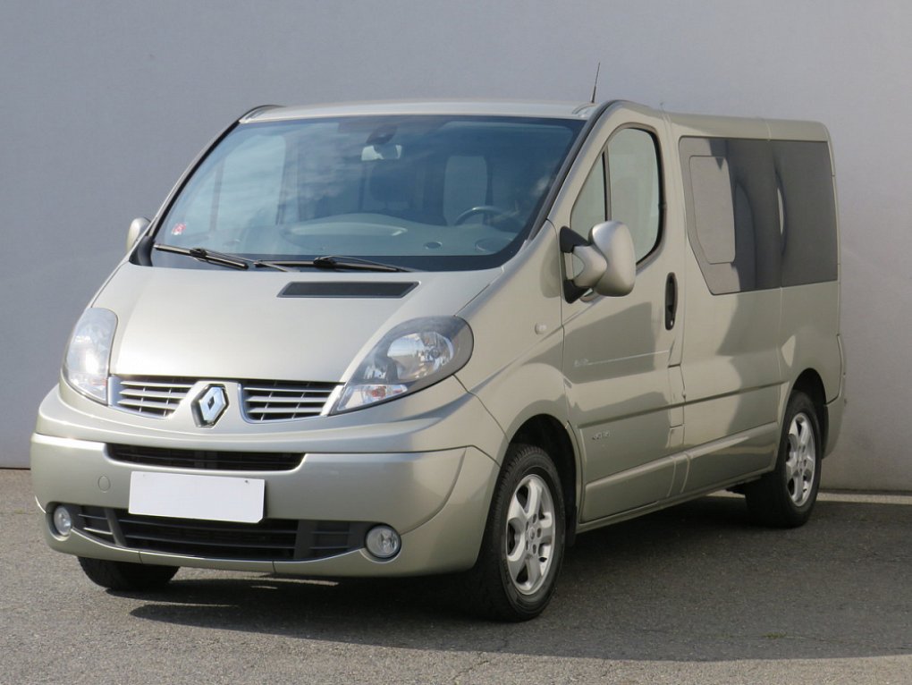 Renault Trafic 2.0dCi  9míst