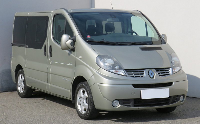 Renault Trafic 2.0dCi  9míst