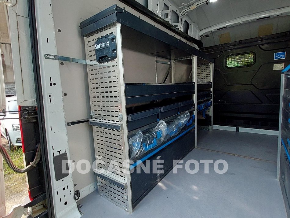 Ford Transit 2.0TDCi Trend L2H3 DÍLNA