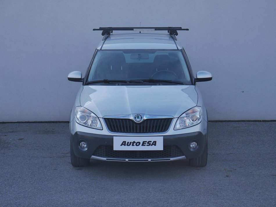 Škoda Roomster 1.2 TSi Scout