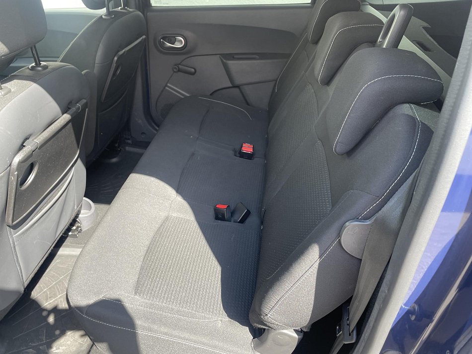 Dacia Lodgy 1.6 i 