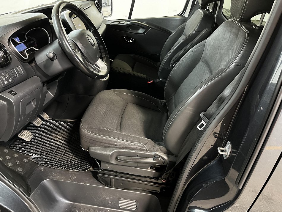 Renault Trafic 1.6dCi SpaceClass L2