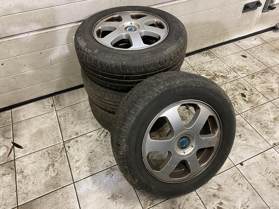 Volkswagen Passat 1.9TDi 