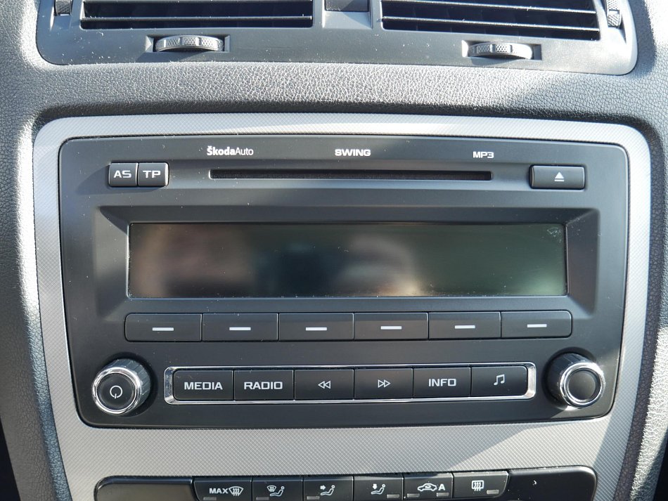 Škoda Octavia II 1.8 TSi Elegance