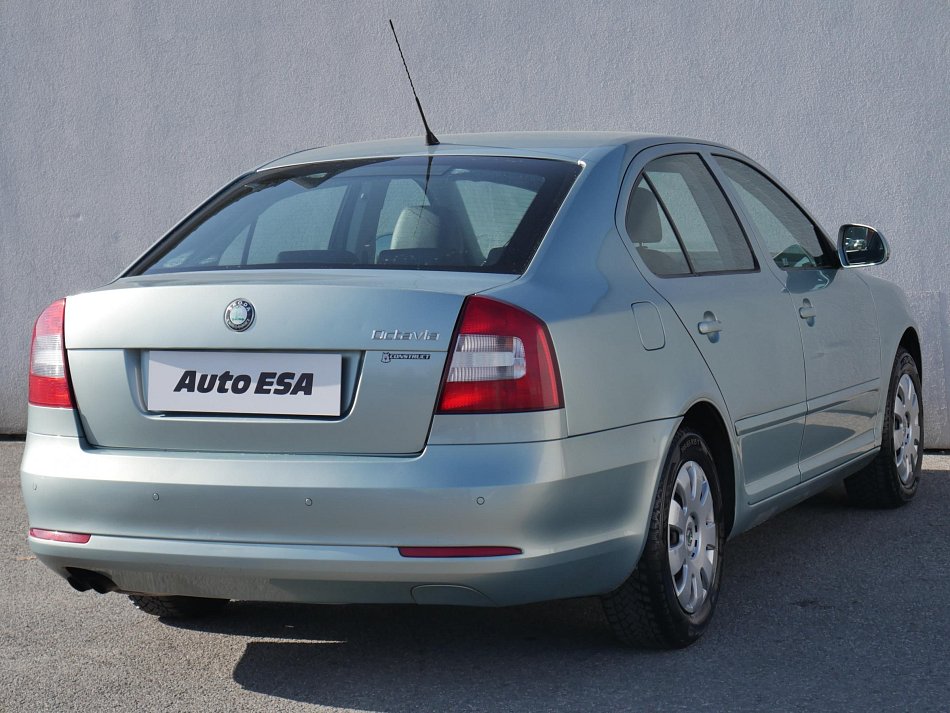 Škoda Octavia II 1.8 TSi Elegance