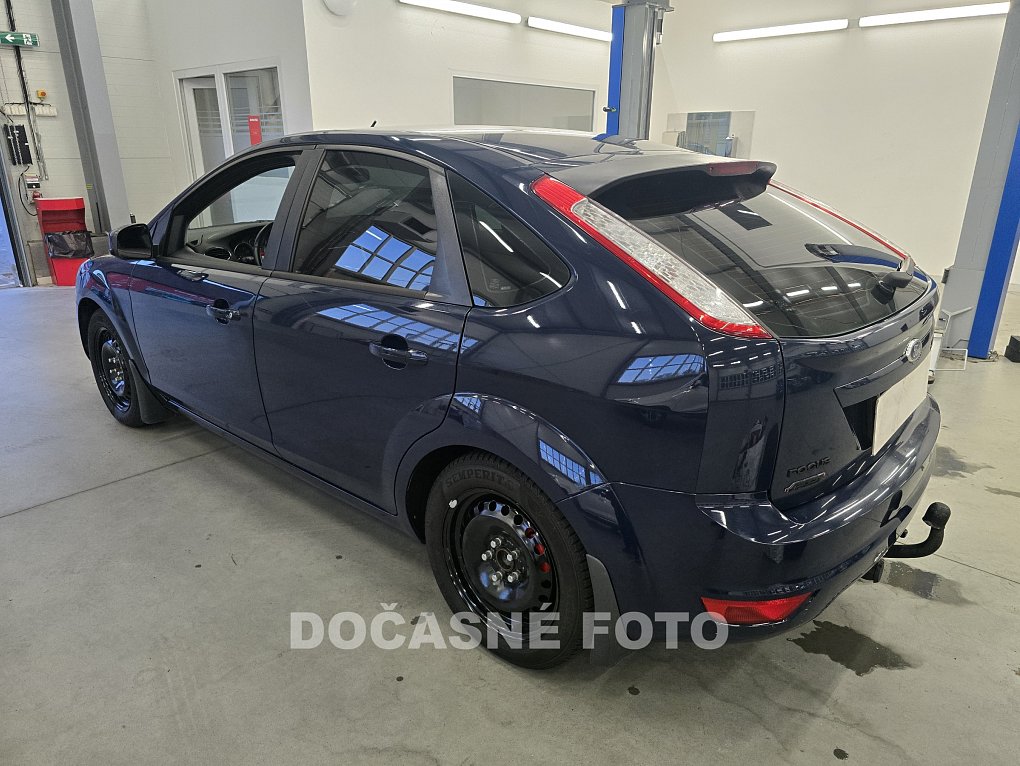 Ford Focus 1.6i 