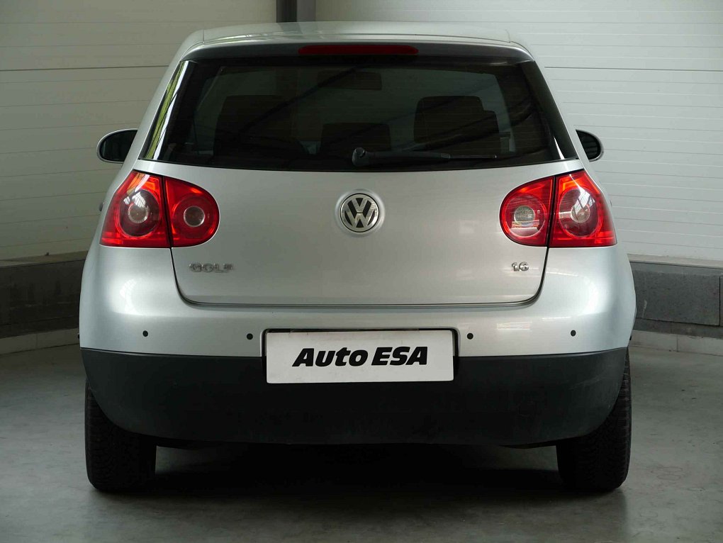 Volkswagen Golf 1.6 16V 