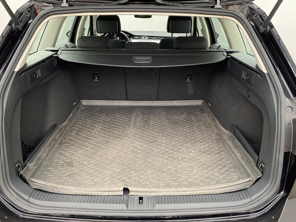 Volkswagen Passat 2.0 TDi Comfortline