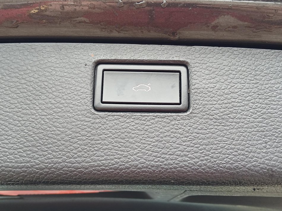 Volkswagen Passat 2.0 TDi 