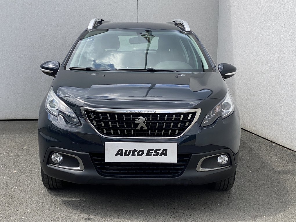 Peugeot 2008 1.2 PT 