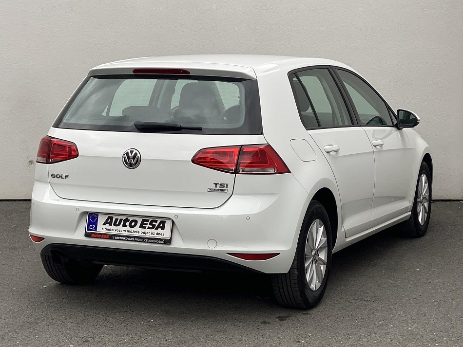 Volkswagen Golf 1.2 TSi 