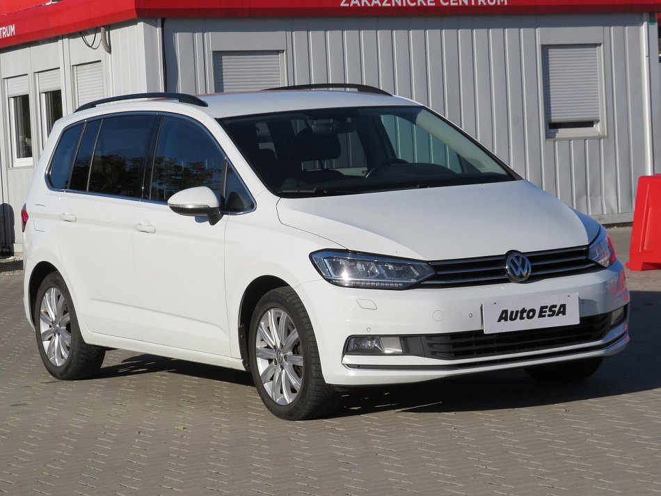 Volkswagen Touran 2.0 TDi 