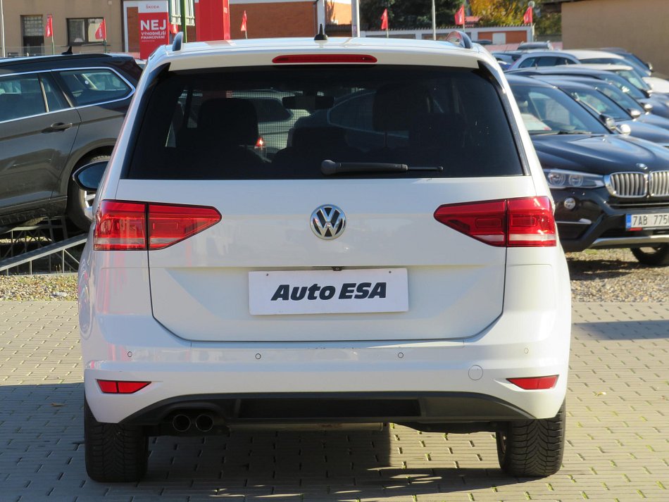 Volkswagen Touran 2.0 TDi 