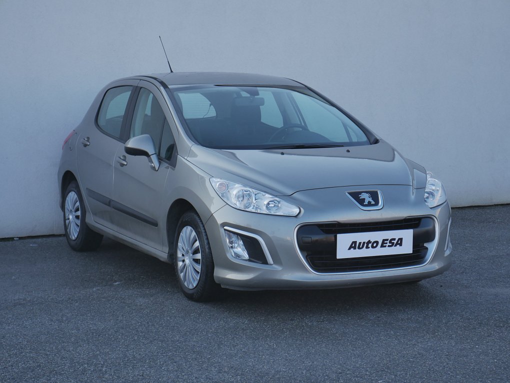 Peugeot 308 1.4i 