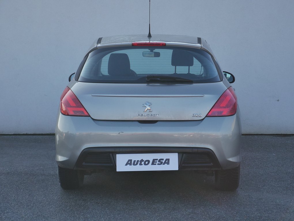 Peugeot 308 1.4i 