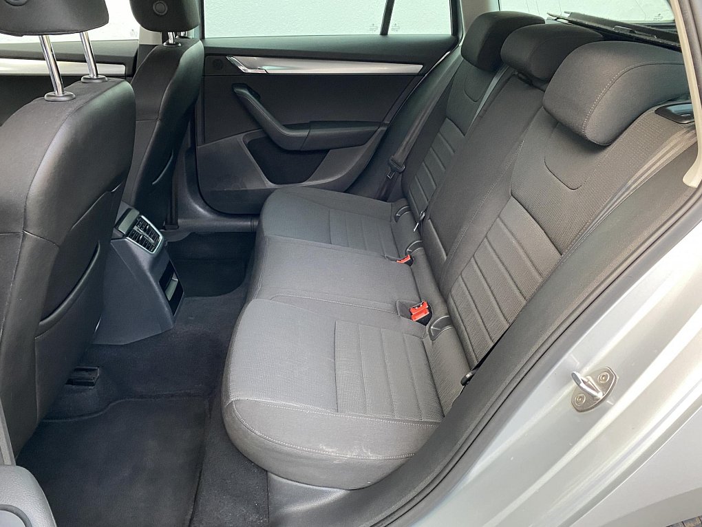 Škoda Octavia III 1.6 TDI 