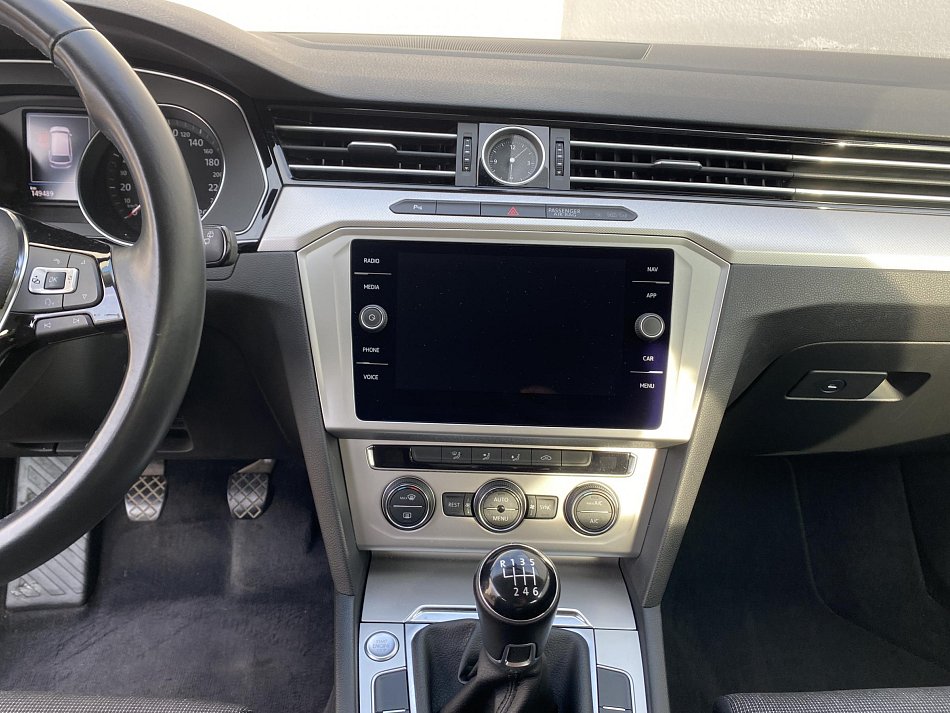 Volkswagen Passat 1.6 TDi Comfortline