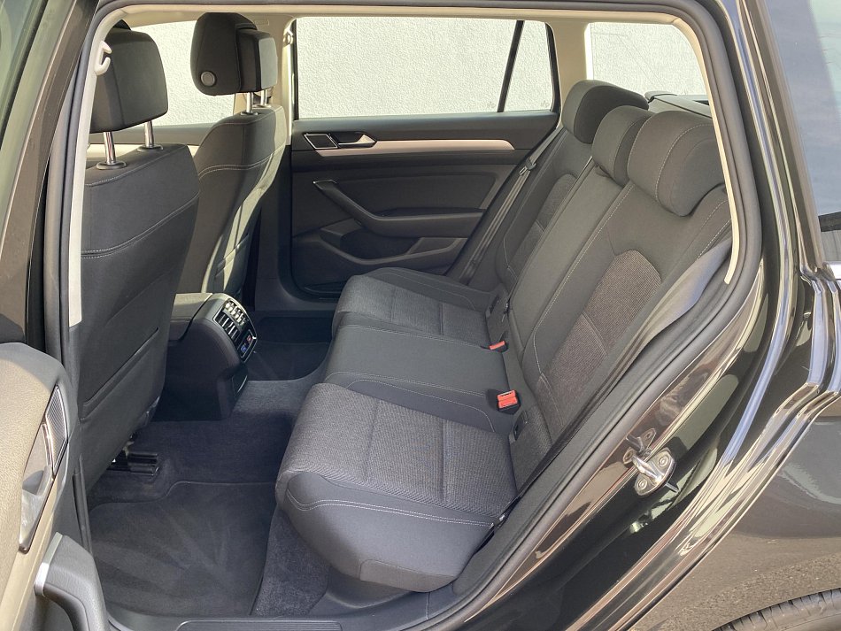 Volkswagen Passat 1.6 TDi Comfortline