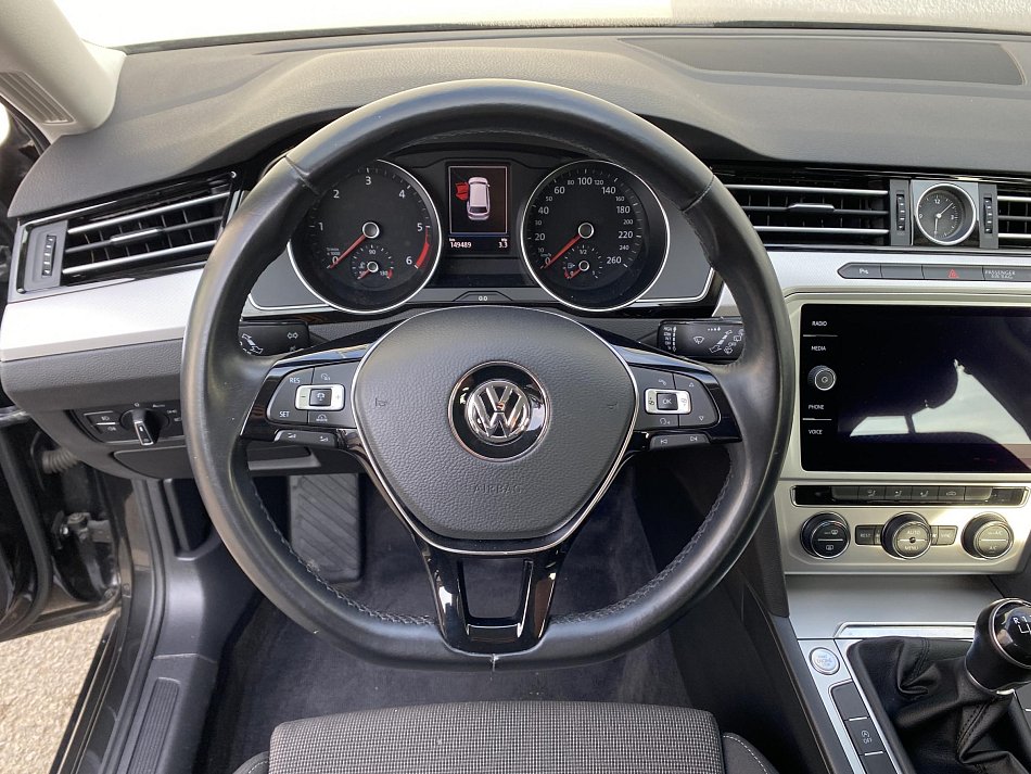 Volkswagen Passat 1.6 TDi Comfortline