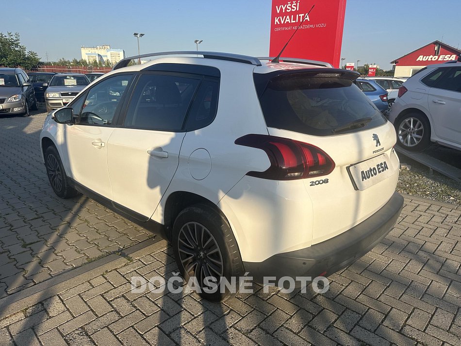 Peugeot 2008 1.2PT 