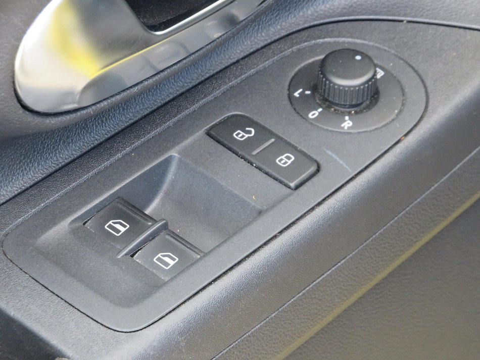 Volkswagen Up! 1.0 MPi 