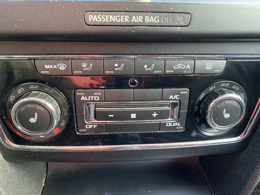 Škoda Superb II 2.0 TDi Ambiente