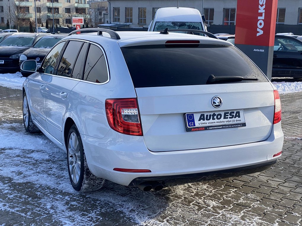 Škoda Superb II 2.0 TDi Ambiente