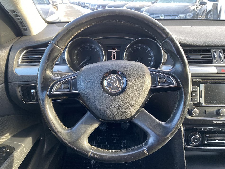 Škoda Superb II 2.0 TDi Ambiente