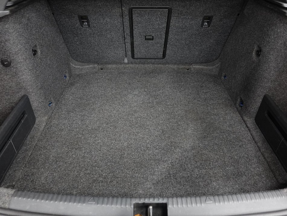 Škoda Octavia III 1.6 TDi Elegance