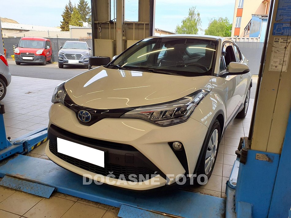 Toyota C-HR 1.8i 