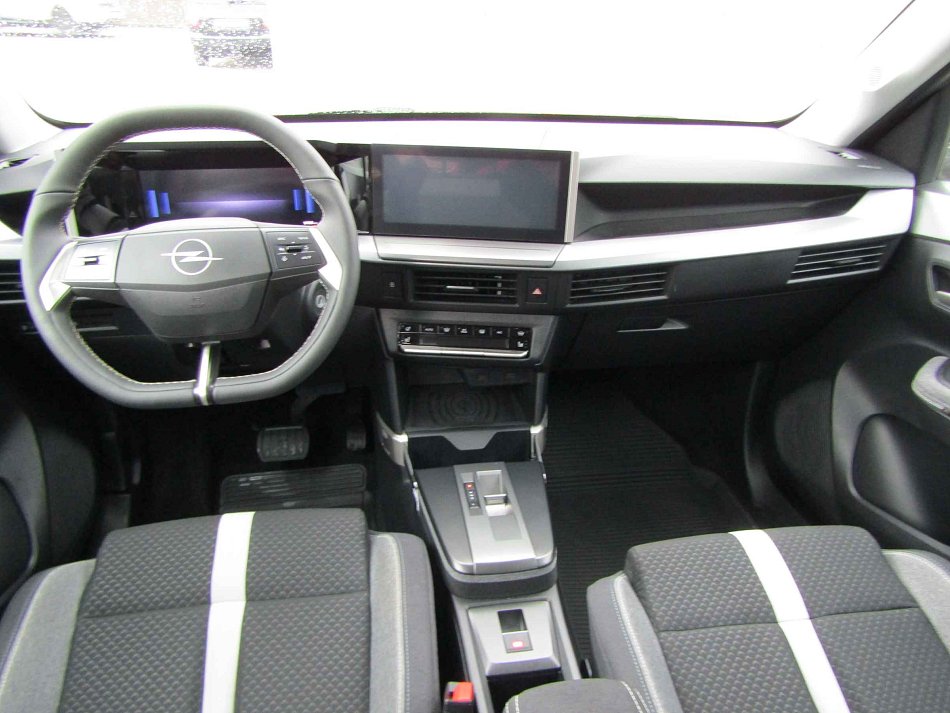 Opel Frontera 1.2 MHEV 