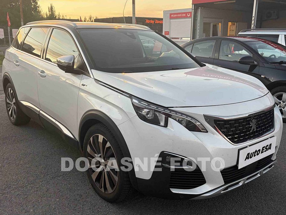 Peugeot 5008 2.0HDi 