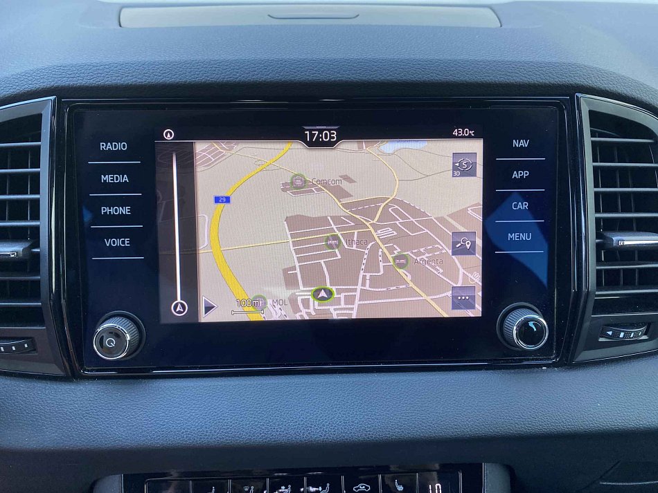 Škoda Karoq 1.5 TSi SportLine