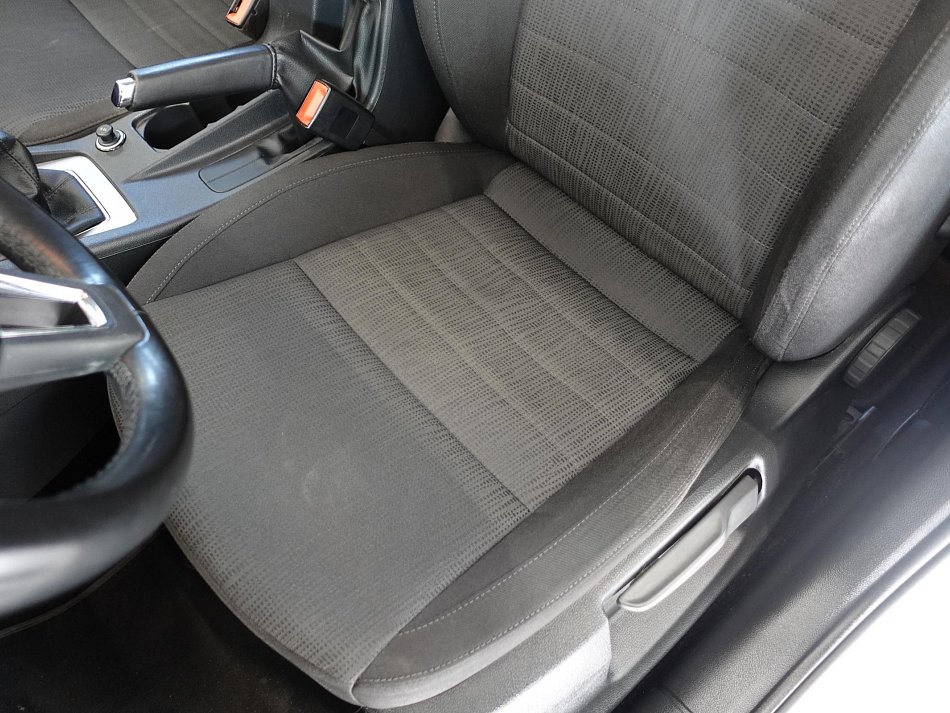 Škoda Octavia III 1.6TDi Style