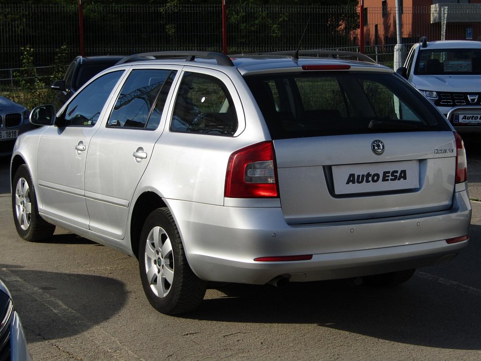 Škoda Octavia II 1.6TDi Elegance