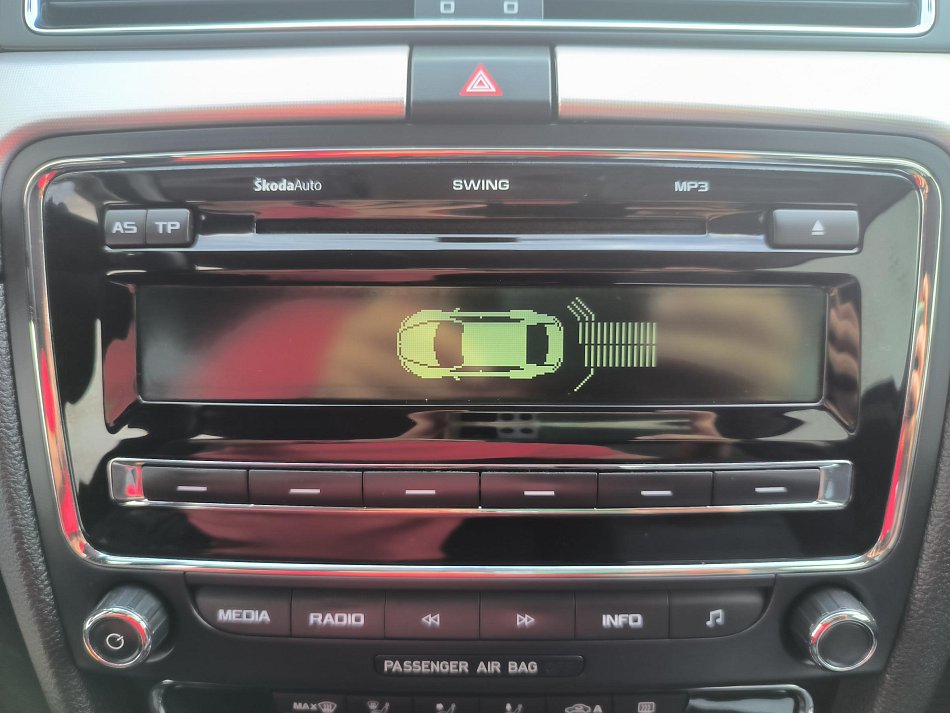 Škoda Superb II 2.0TDI Ambition