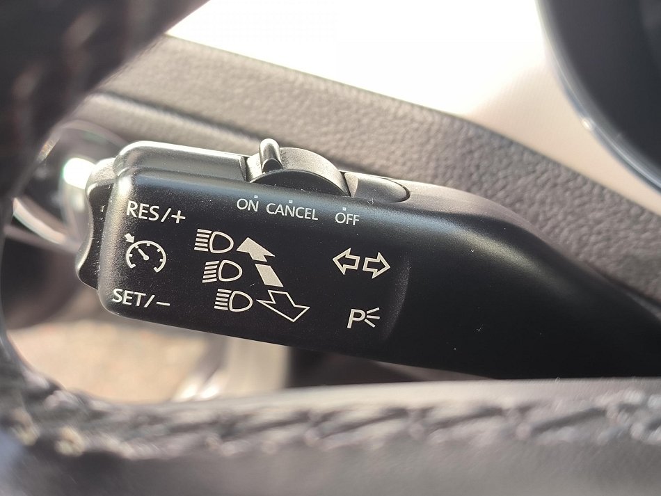 Škoda Superb II 2.0TDI Ambition