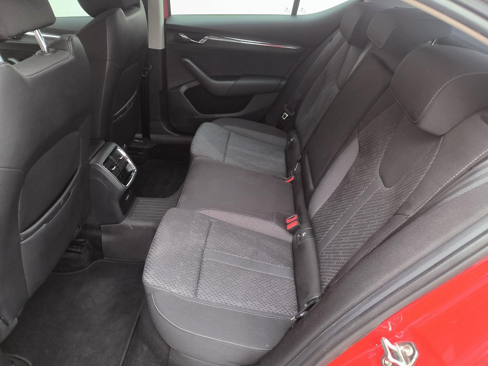 Škoda Octavia IV 1.5 TSI Style