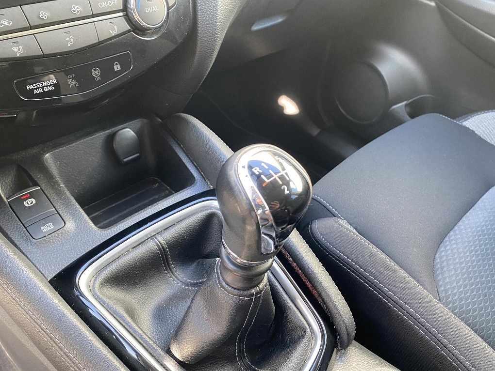 Nissan Qashqai 1.2 DiG-T N-Connecta