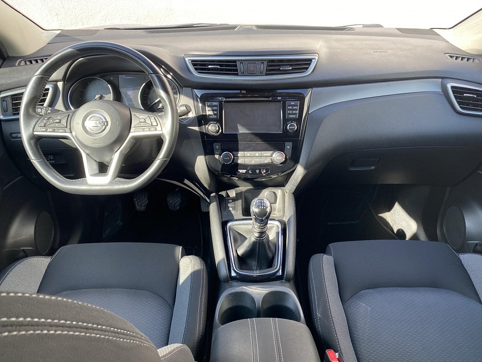 Nissan Qashqai 1.2 DiG-T N-Connecta