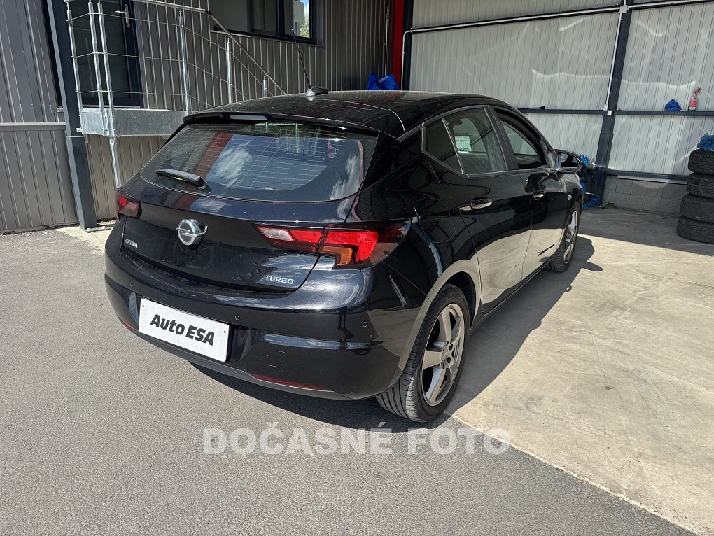 Opel Astra 1.4T 