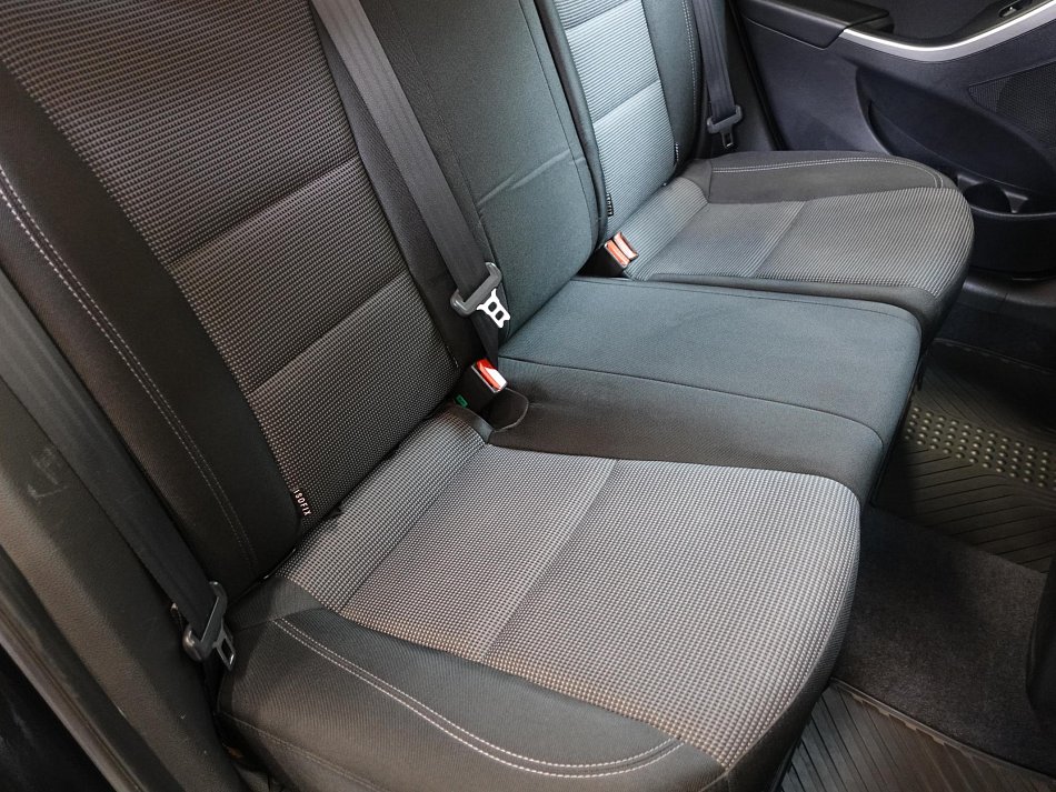 Hyundai I30 1.4CVVT 