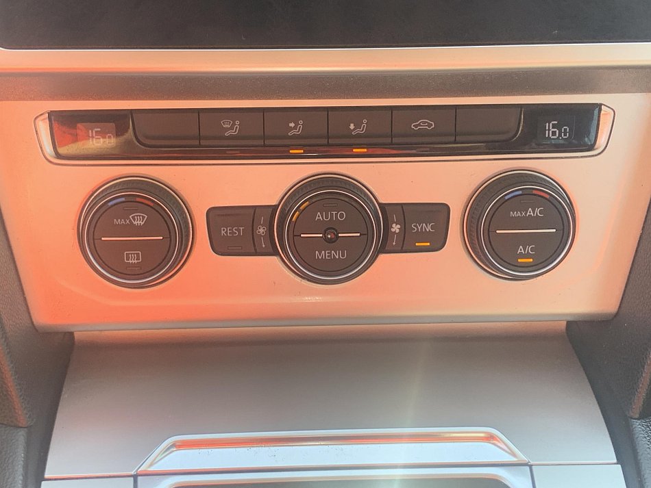 Volkswagen Passat 1.6TDi 