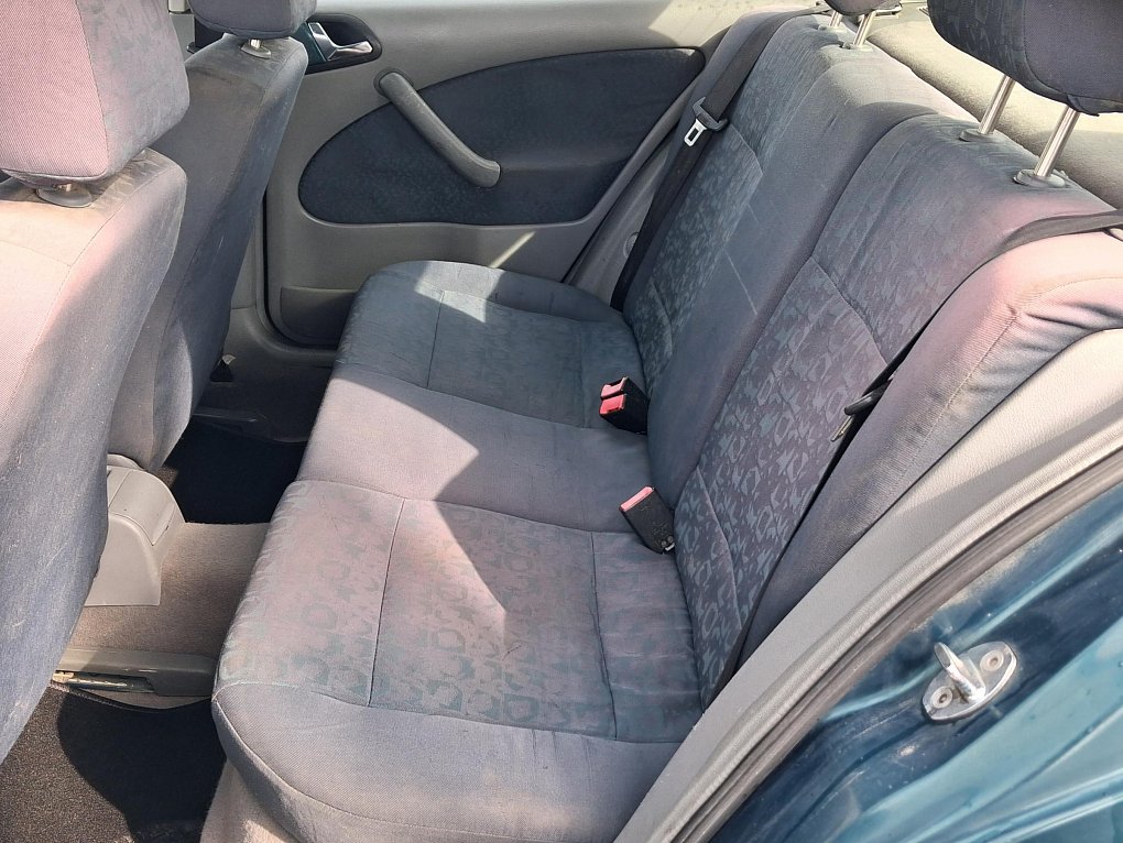 Škoda Octavia 1.6 i 