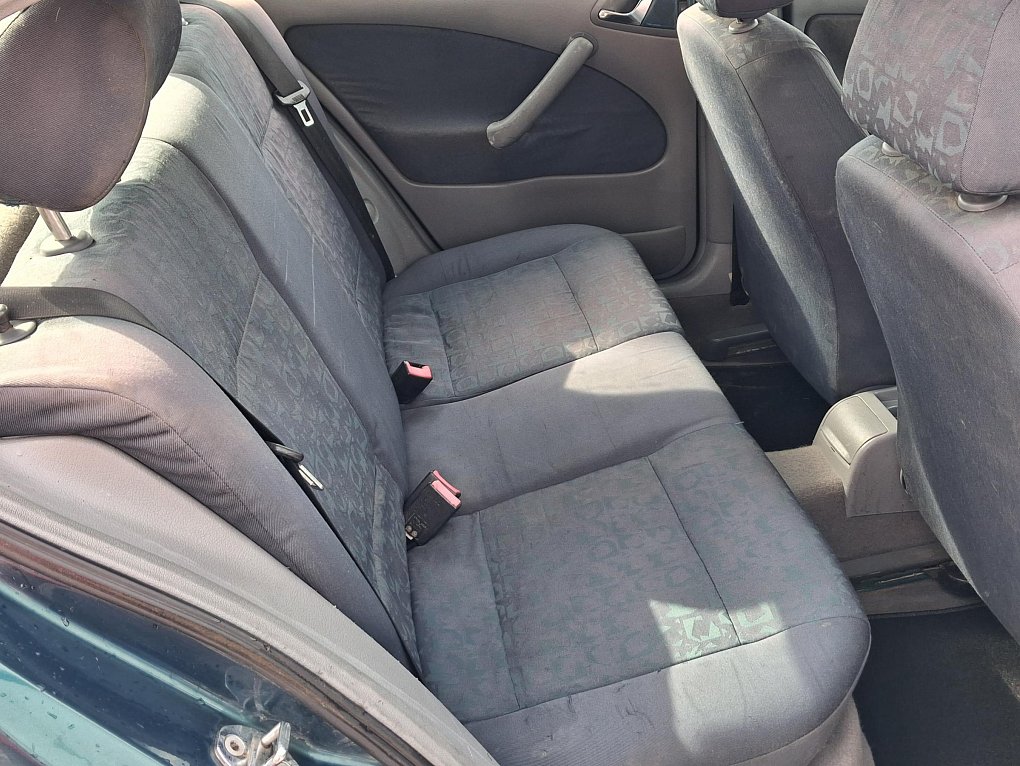 Škoda Octavia 1.6 i 