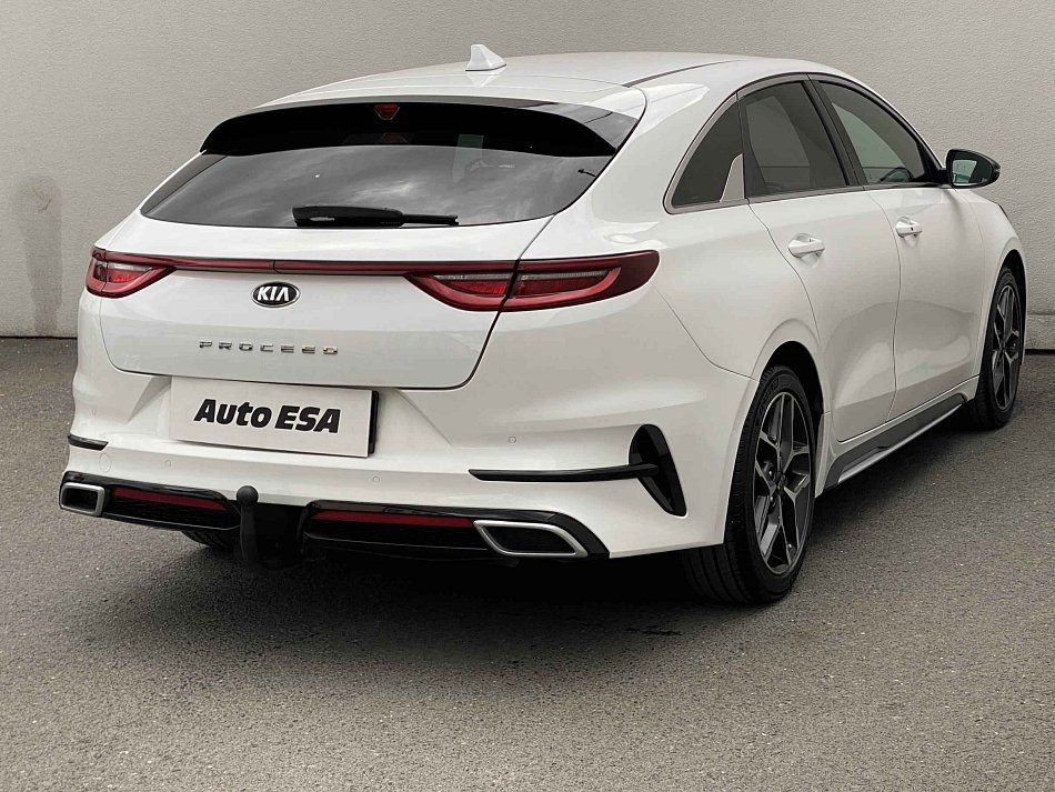 Kia Proceed 1.5 T-GDi GT Line
