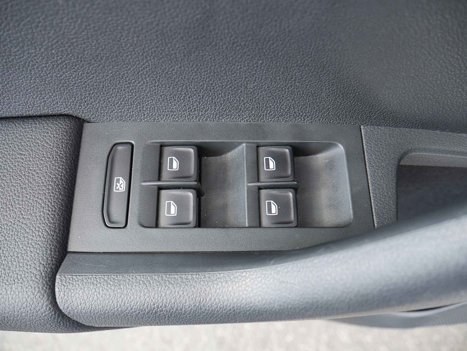 Škoda Octavia III 1.6TDi Elegance