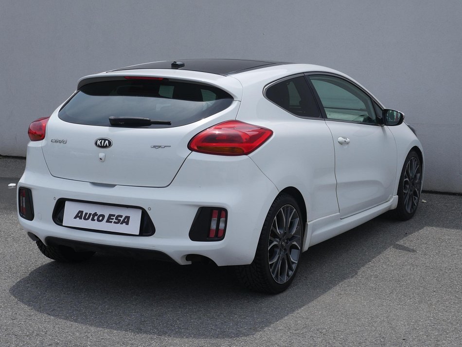 Kia Ceed 1.6 T-GDi GT