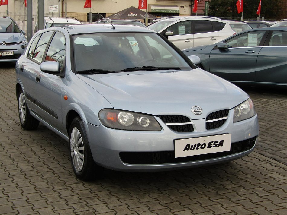 Nissan Almera 1.5i 
